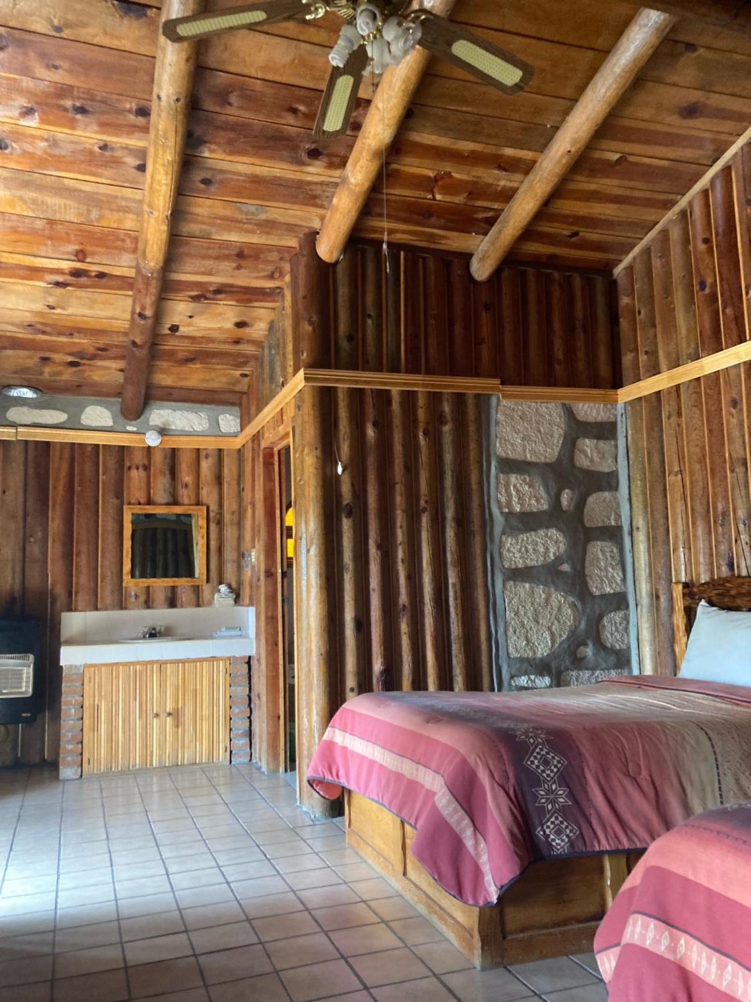 Hotel Mansion Tarahumara Areponapuchi المظهر الخارجي الصورة